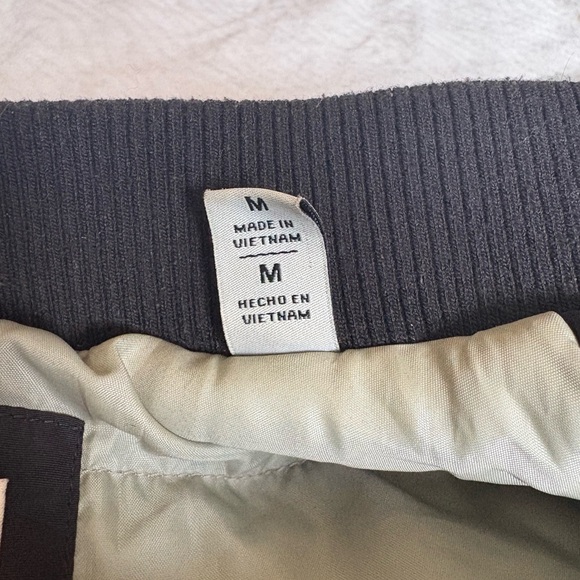 Levi Bomber-style Jacket - Picture 8 of 8